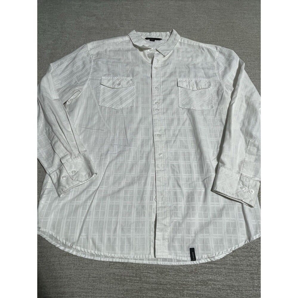 Straight Faded Shirt Men’s XL White Button Down Long Sleeve Shirt Pockets
